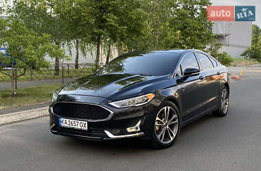 Седан Ford Fusion 2018 в Киеве