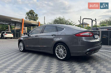 Седан Ford Fusion 2014 в 