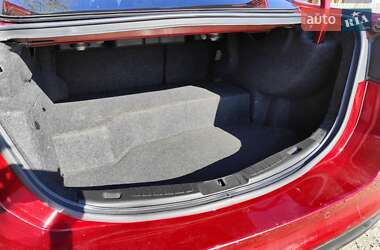 Седан Ford Fusion 2015 в 