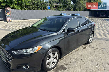 Седан Ford Fusion 2014 в 
