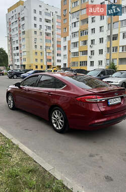 Седан Ford Fusion 2017 в 