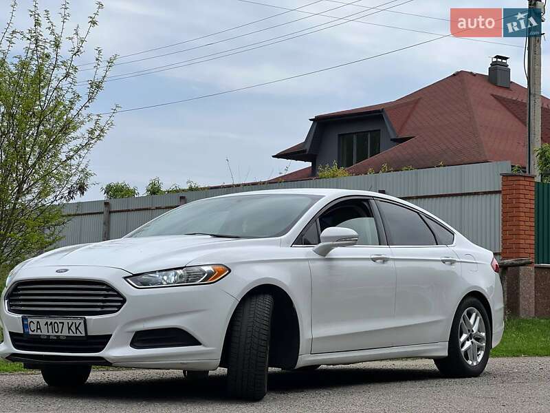 Седан Ford Fusion 2014 в Корсуне-Шевченковском