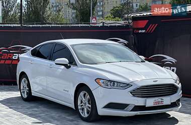 Седан Ford Fusion 2018 в 