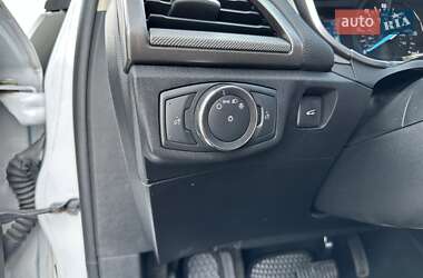 Седан Ford Fusion 2018 в 