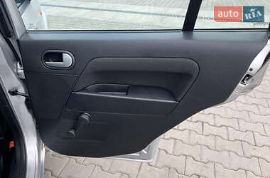 Хэтчбек Ford Fusion 2007 в 