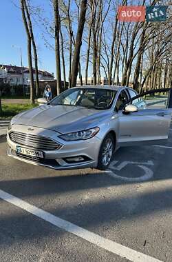 Седан Ford Fusion 2017 в 