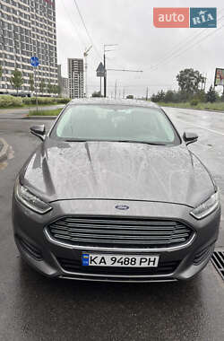 Седан Ford Fusion 2014 в 