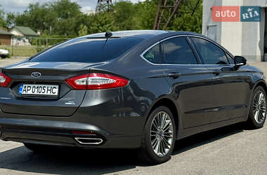 Седан Ford Fusion 2015 в 