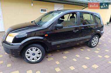 Хэтчбек Ford Fusion 2008 в 