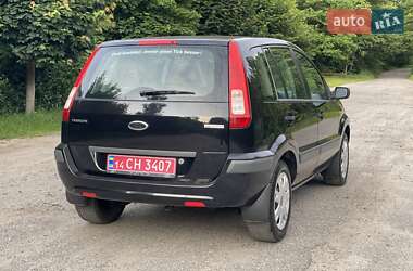 Хетчбек Ford Fusion 2008 в 