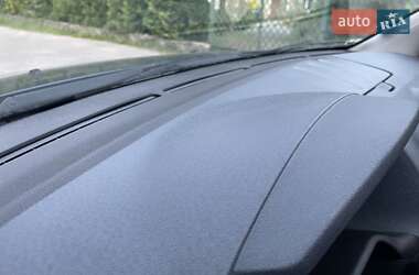 Хетчбек Ford Fusion 2008 в 