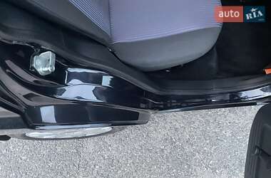 Хетчбек Ford Fusion 2008 в 