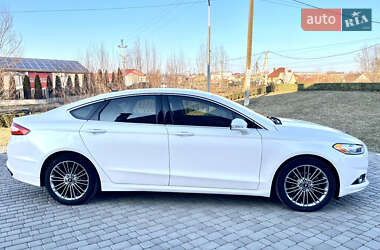 Седан Ford Fusion 2014 в 