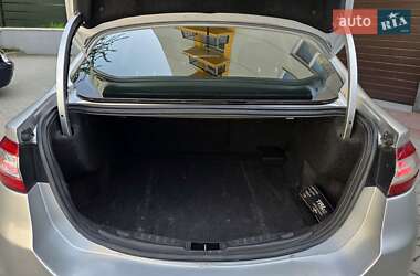 Седан Ford Fusion 2013 в 