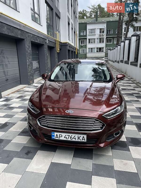 Седан Ford Fusion 2015 в Ирпене