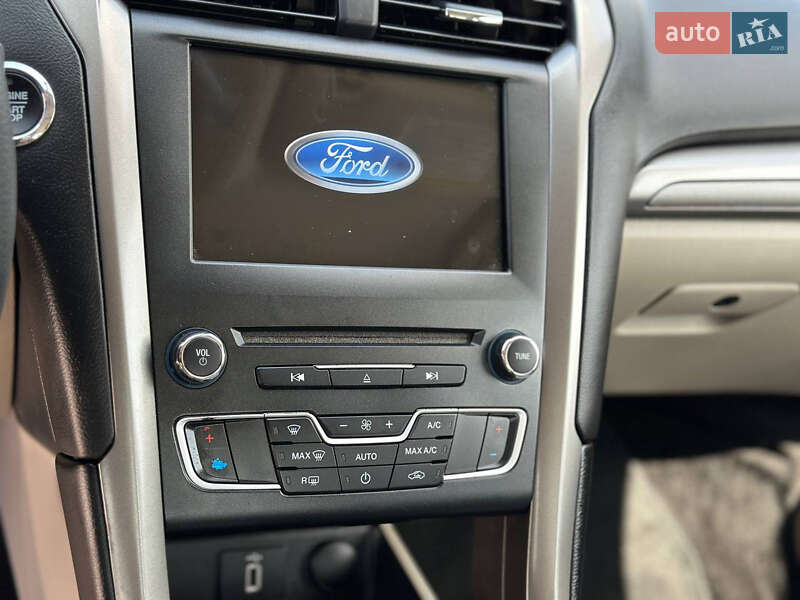 Седан Ford Fusion 2017 в Запорожье