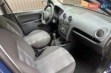 Хетчбек Ford Fusion 2008 в 