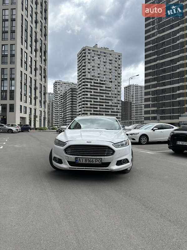 Седан Ford Fusion 2016 в Києві