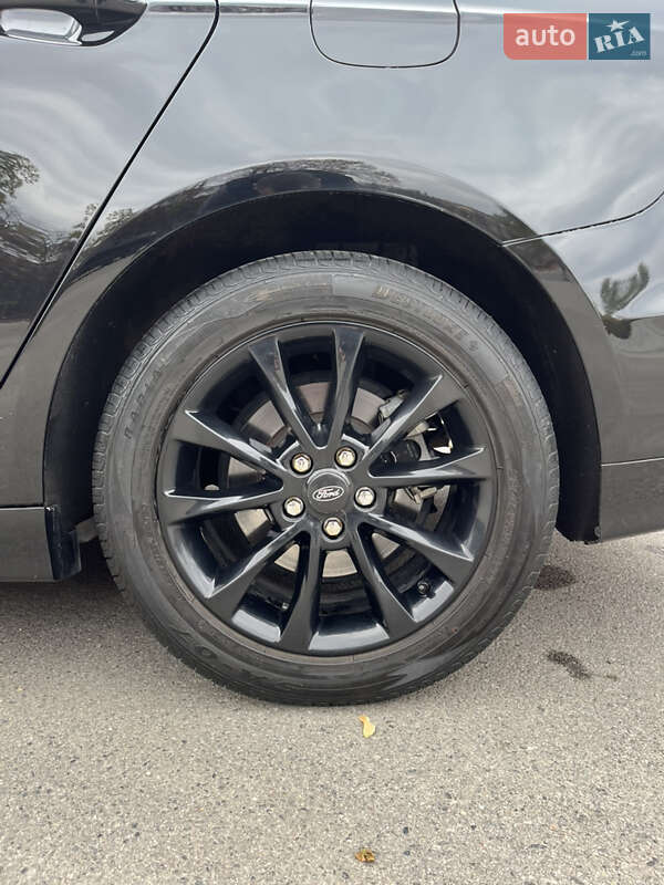 Седан Ford Fusion 2017 в Днепре