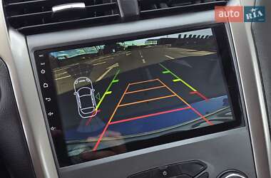 Седан Ford Fusion 2017 в 