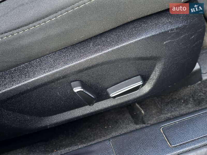 Седан Ford Fusion 2017 в Тернополе