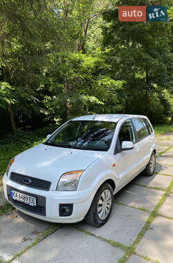 Хэтчбек Ford Fusion 2010 в Киеве