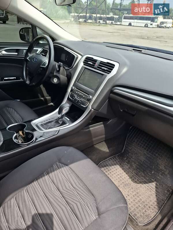 Седан Ford Fusion 2016 в Запорожье