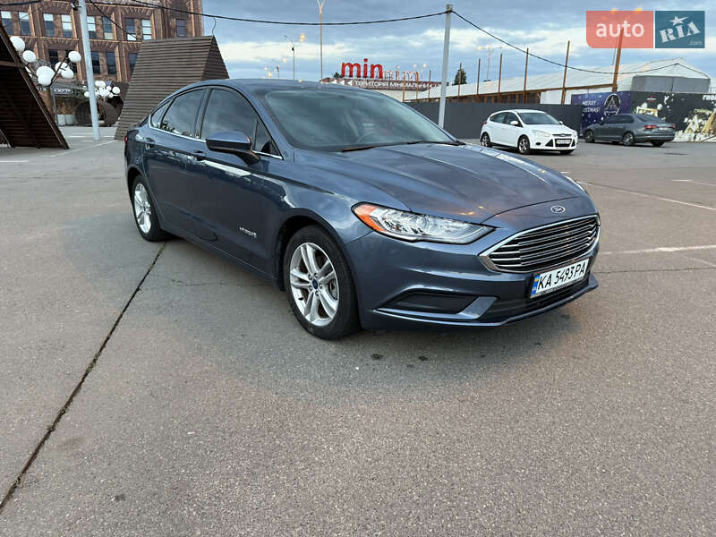 Седан Ford Fusion 2018 в Киеве