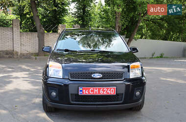 Хэтчбек Ford Fusion 2009 в 