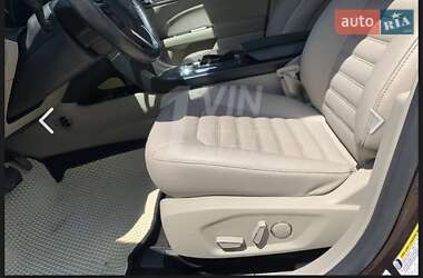 Седан Ford Fusion 2019 в 