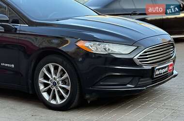 Седан Ford Fusion 2017 в 