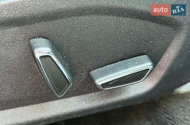 Седан Ford Fusion 2017 в 