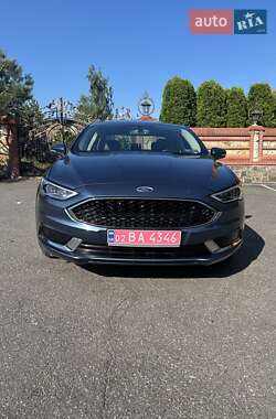 Седан Ford Fusion 2018 в 