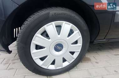 Хэтчбек Ford Fusion 2007 в 