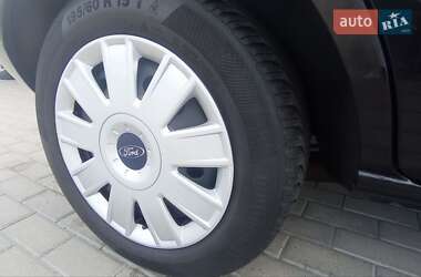 Хэтчбек Ford Fusion 2007 в 