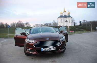 Седан Ford Fusion 2016 в 