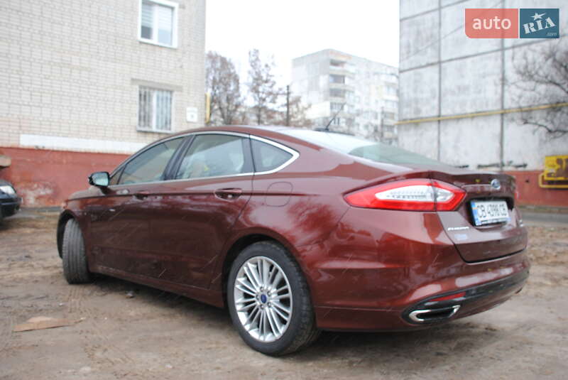 Седан Ford Fusion 2016 в Чернігові