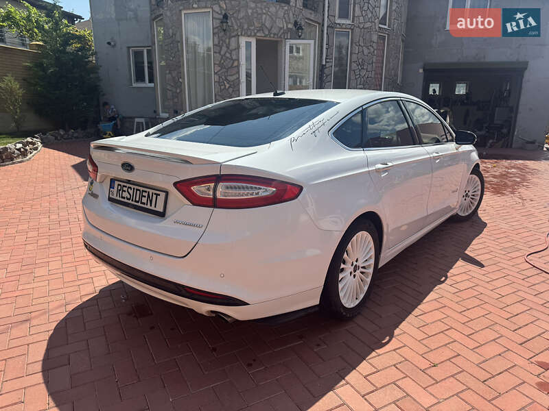 Седан Ford Fusion 2014 в Одессе