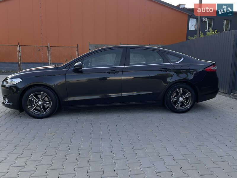 Седан Ford Fusion 2014 в Вінниці