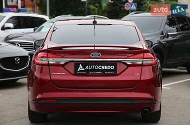 Седан Ford Fusion 2017 в 