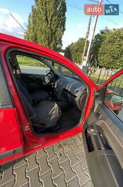 Хэтчбек Ford Fusion 2006 в 