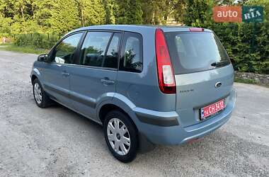 Хэтчбек Ford Fusion 2009 в 