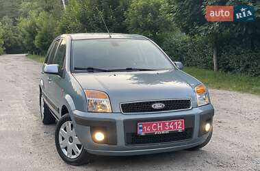 Хэтчбек Ford Fusion 2009 в 
