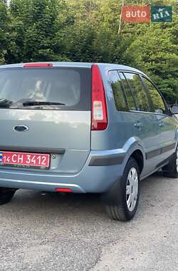 Хэтчбек Ford Fusion 2009 в 