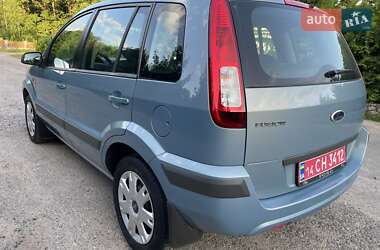 Хэтчбек Ford Fusion 2009 в 