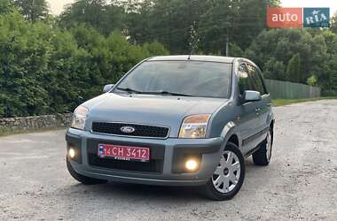 Хэтчбек Ford Fusion 2009 в 
