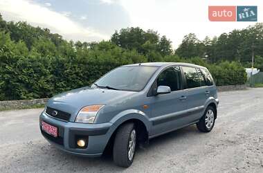 Хэтчбек Ford Fusion 2009 в 