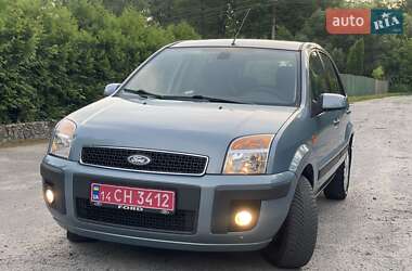 Хэтчбек Ford Fusion 2009 в 