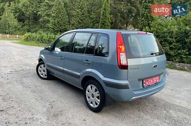Хэтчбек Ford Fusion 2009 в 