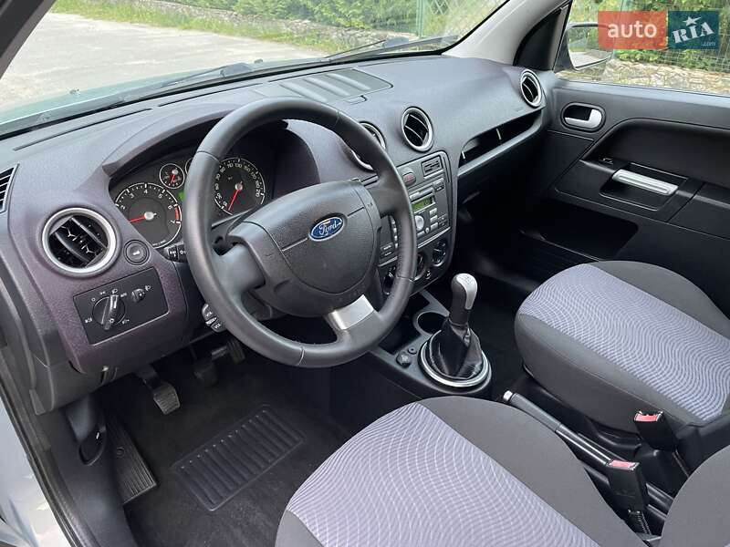 Хэтчбек Ford Fusion 2009 в Виннице фото 127 Хэтчбек Ford Fusion 2009 в Виннице